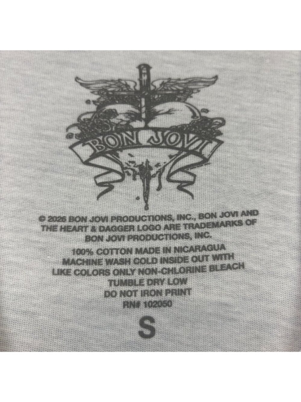 Bon Jovi Slippery When Wet Rock White T-Shirt Size Small - Picture 4 of 4